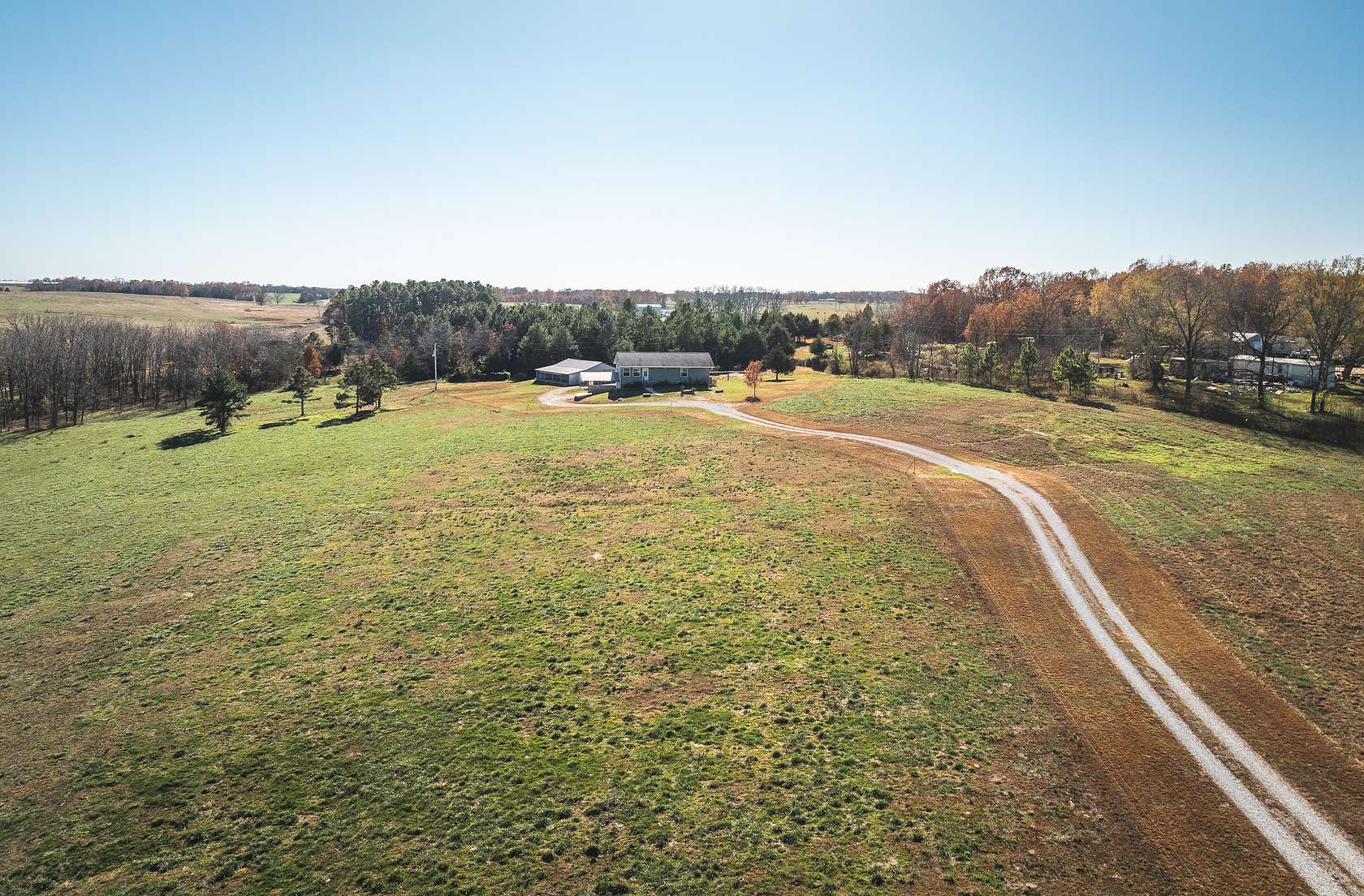 19 Acres of Land with Home for Sale in Salem, Missouri