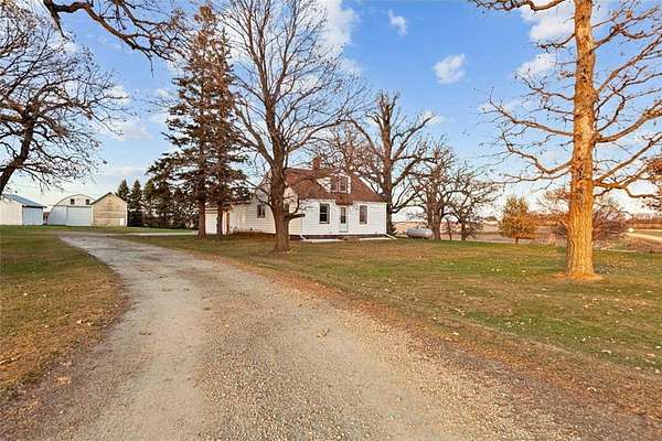 7.5 Acres of Residential Land with Home for Sale in Waseca, Minnesota