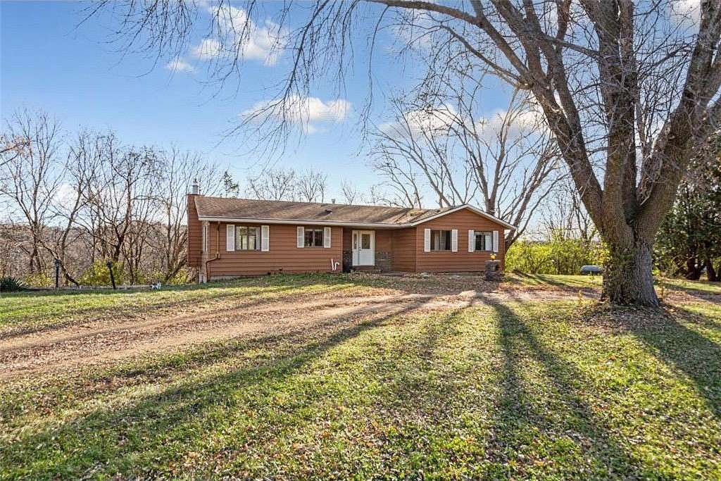 2 Acres of Residential Land with Home for Sale in Mankato Township, Minnesota