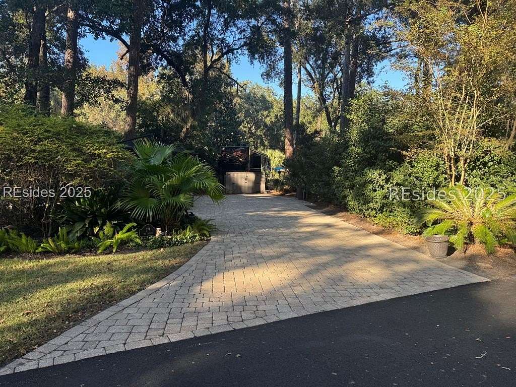 Land for Sale in Hilton Head Island, South Carolina