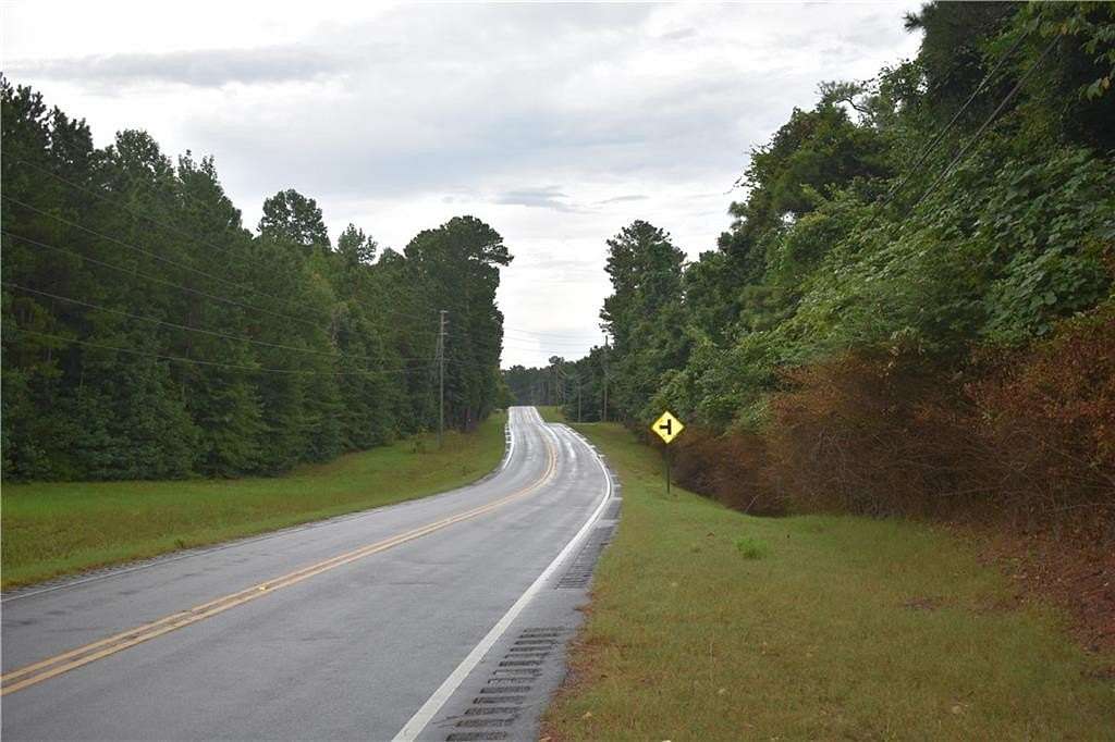 16 Acres of Land for Sale in Eclectic, Alabama