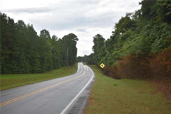 16 Acres of Land for Sale in Eclectic, Alabama