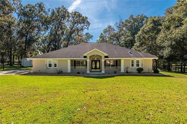 1.86 Acres of Residential Land with Home for Sale in Ocala, Florida