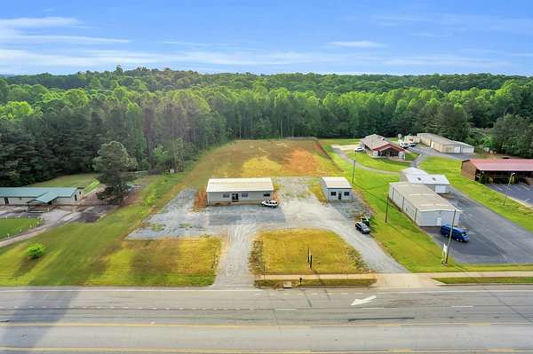3.14 Acres of Improved Commercial Land for Sale in Inman, South Carolina