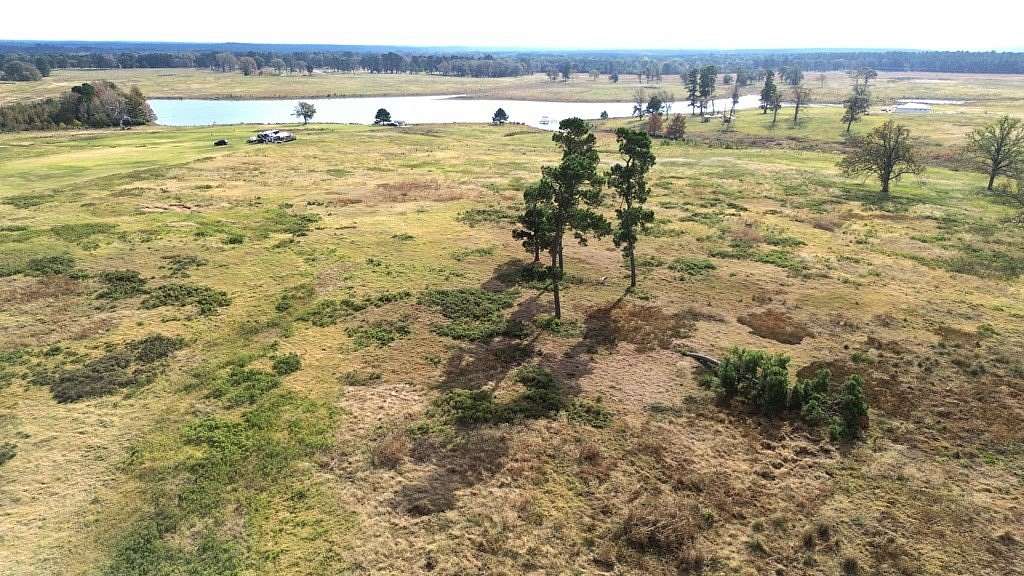 10 Acres of Recreational Land for Sale in Crockett, Texas