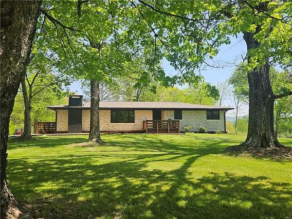 1.5 Acres of Residential Land with Home for Sale in Fairmount, Georgia