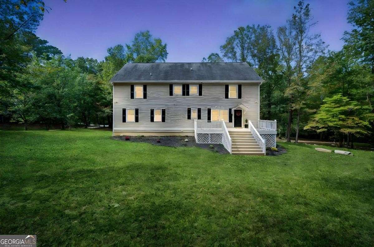 2.1 Acres of Residential Land with Home for Sale in Dallas, Georgia