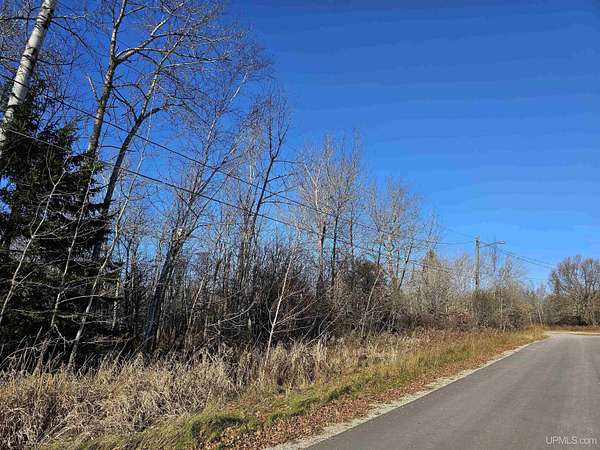 0.45 Acres of Residential Land for Sale in Manistique, Michigan