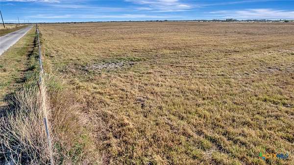 10 Acres of Land for Sale in Inez, Texas