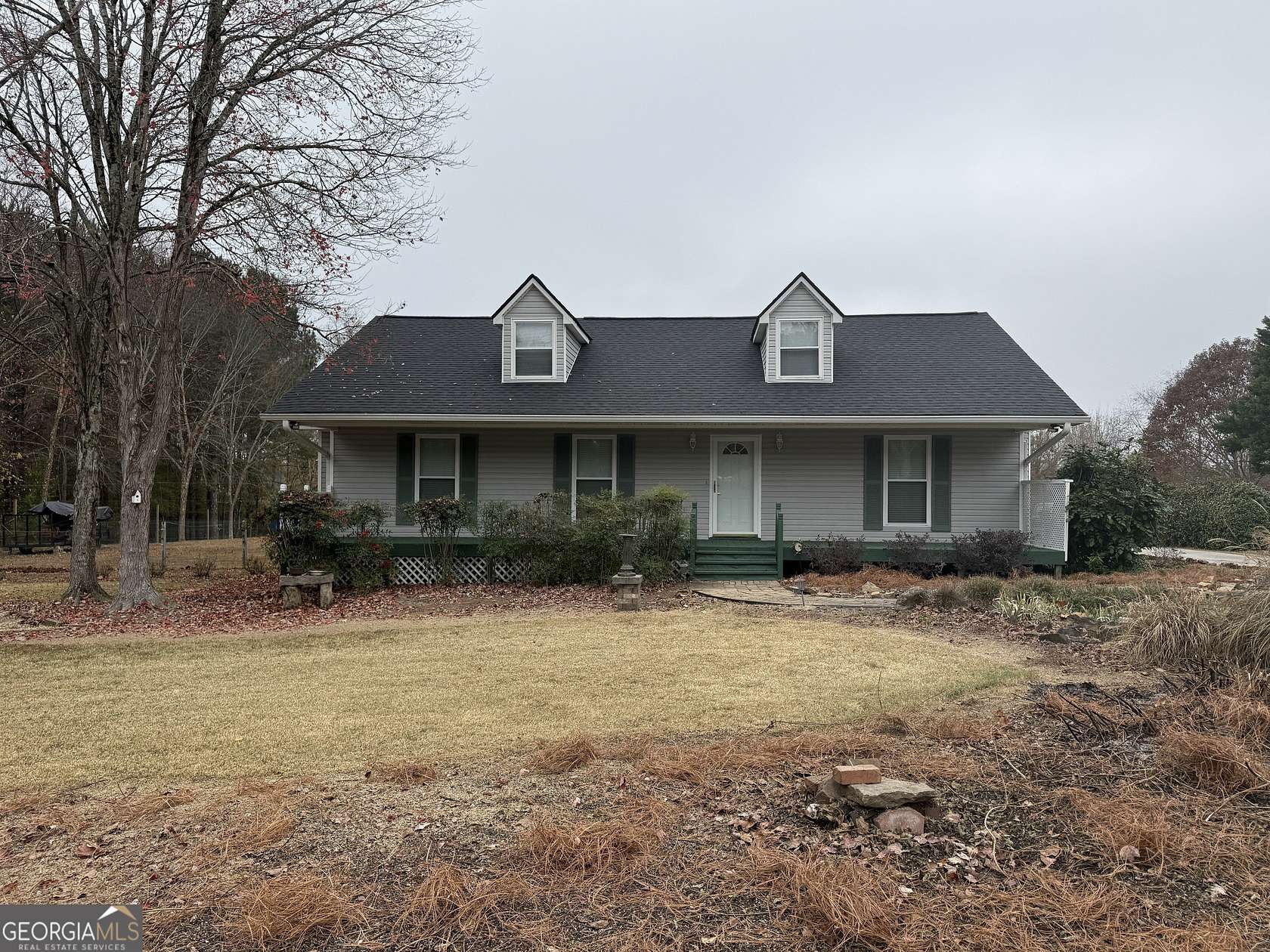 2.17 Acres of Residential Land with Home for Sale in Williamson, Georgia