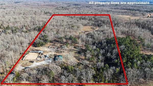 20 Acres of Land with Home for Sale in Mountain View, Missouri