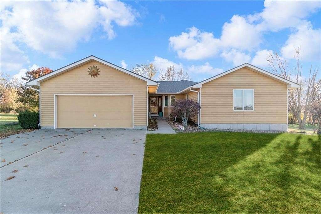 8.43 Acres of Residential Land with Home for Sale in Odessa, Missouri