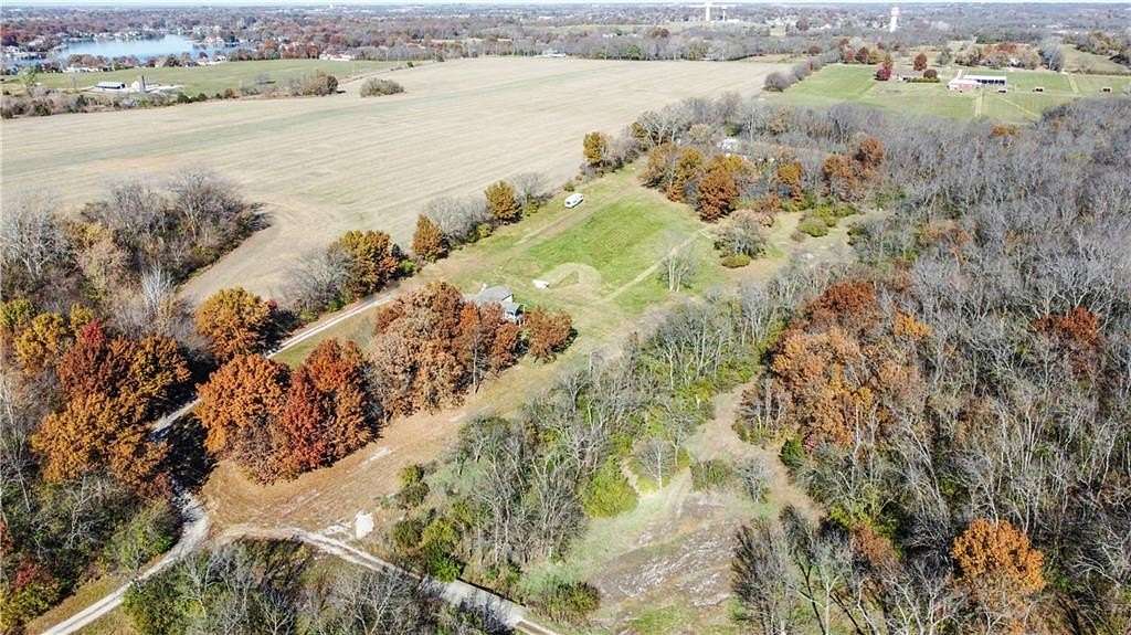 22.4 Acres of Recreational Land with Home for Sale in Greenwood, Missouri