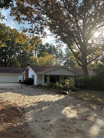 4.9 Acres of Improved Mixed-Use Land for Sale in Camden, Arkansas
