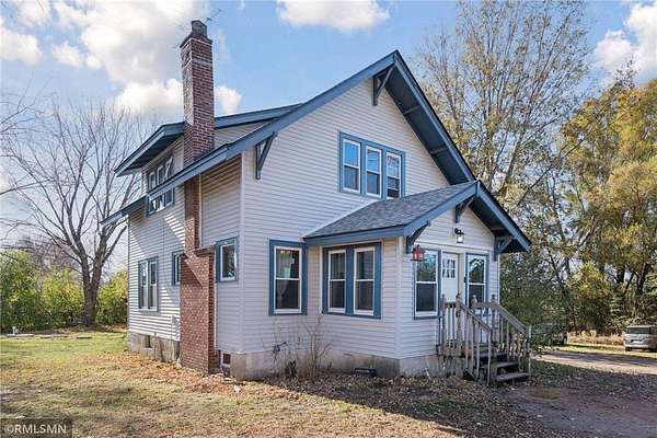 10 Acres of Land with Home for Sale in Watertown, Minnesota