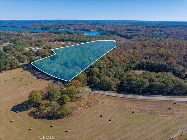 16.8 Acres of Land for Sale in Reed Creek, Georgia