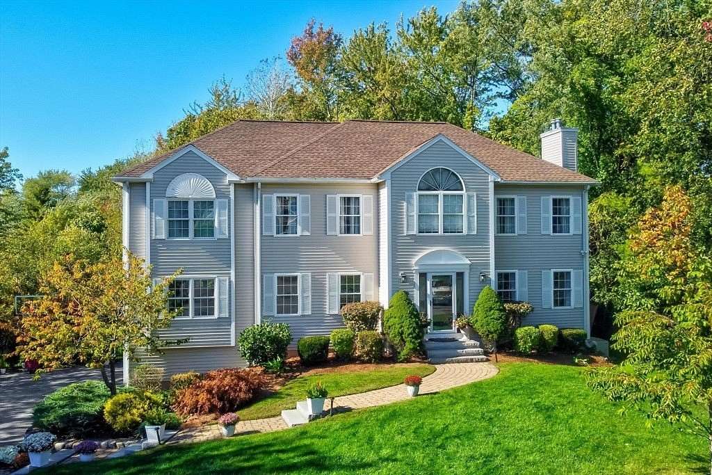 1.57 Acres of Residential Land with Home for Sale in Methuen Town, Massachusetts