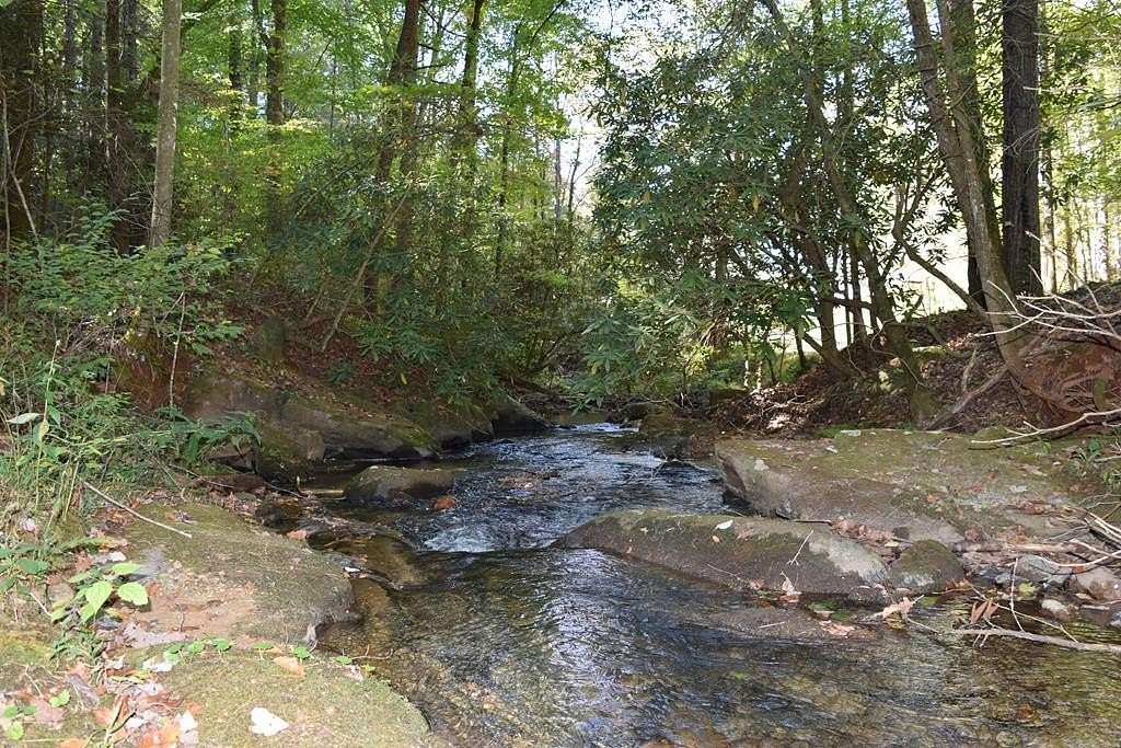 33 Acres of Agricultural & Residential Land for Sale in Ellijay, Georgia