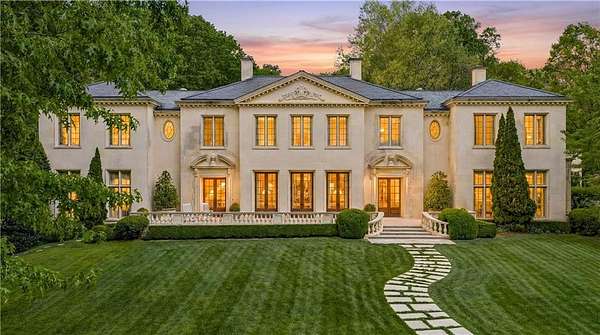 17 Acres of Land with Home for Sale in Atlanta, Georgia