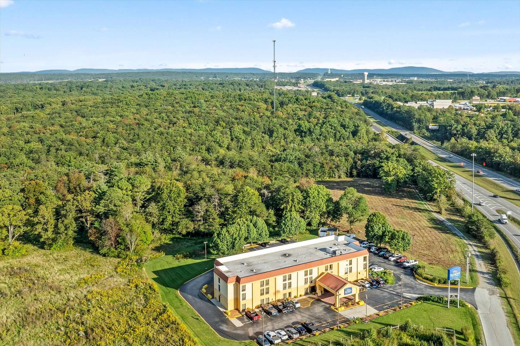 15.6 Acres of Commercial Land for Sale in Crossville, Tennessee