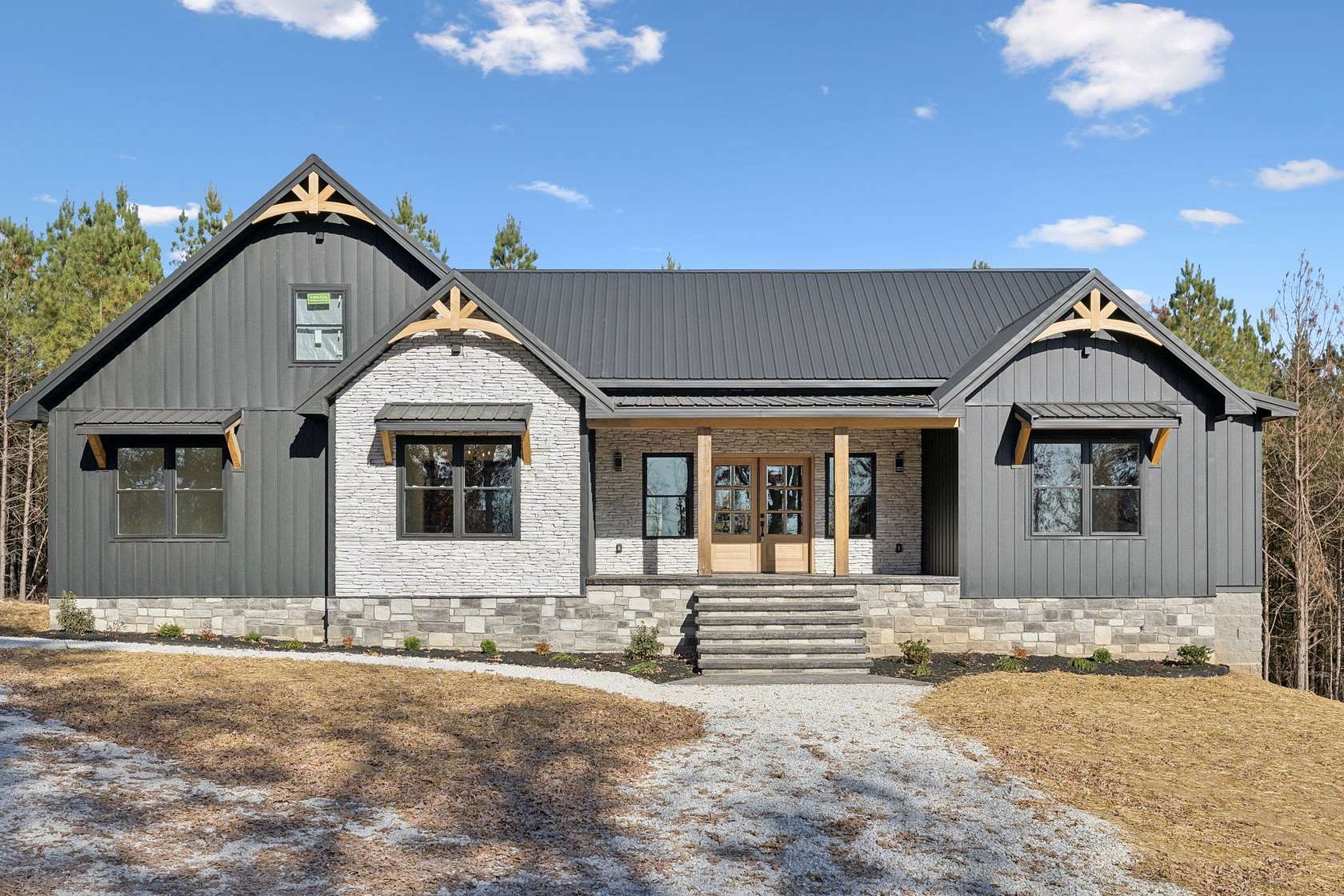 5 Acres of Residential Land with Home for Sale in Erin, Tennessee