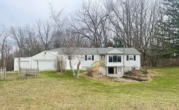 6 Acres of Land with Home for Sale in Parma, Michigan