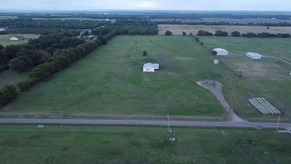 1.4 Acres of Mixed-Use Land for Sale in Collinsville, Texas