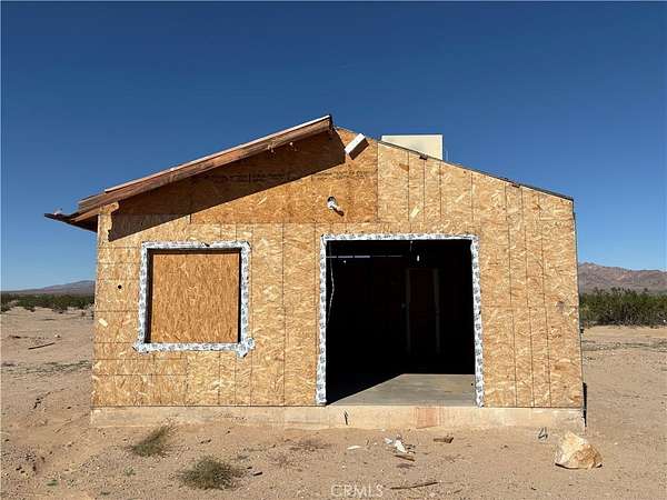 5 Acres of Improved Residential Land for Sale in Twentynine Palms, California