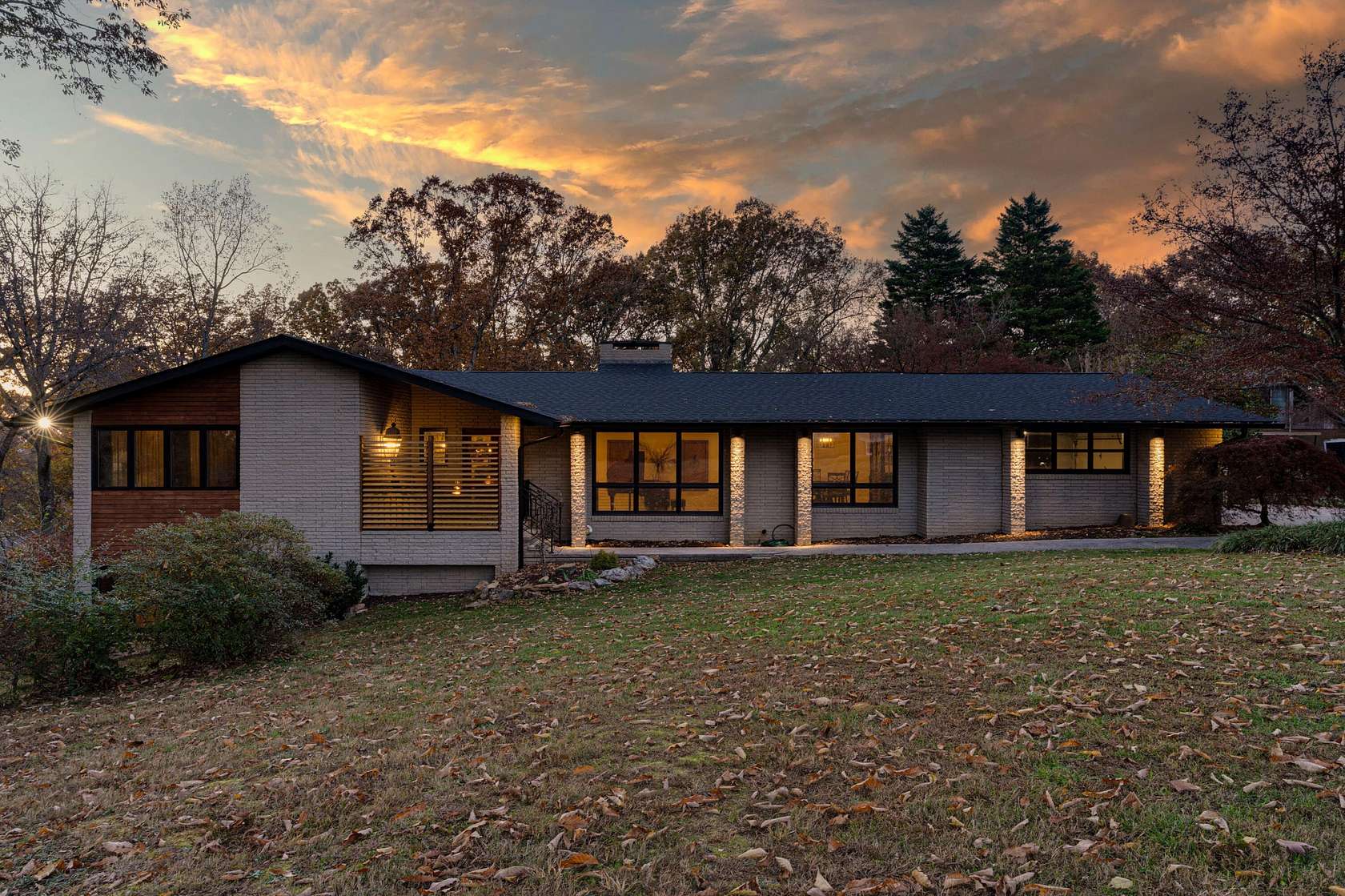 1.83 Acres of Residential Land with Home for Sale in Sweetwater, Tennessee