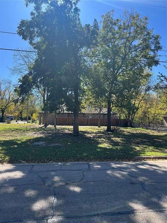 0.21 Acres of Residential Land for Sale in Sulphur Springs, Texas