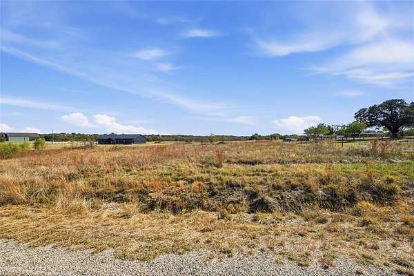 5 Acres of Residential Land for Sale in Weatherford, Texas