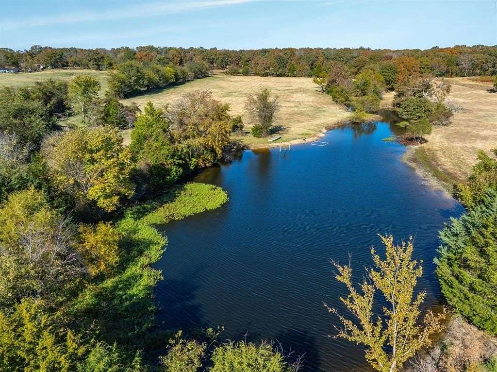 10.5 Acres of Land for Sale in Canton, Texas