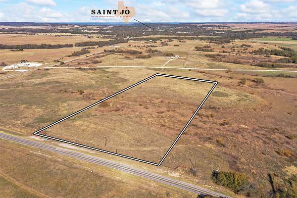 10 Acres of Recreational & Residential Land for Sale in St. Jo, Texas