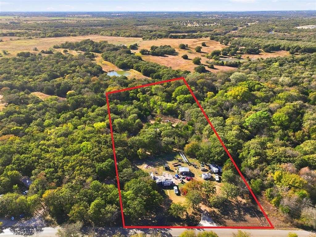 4 Acres of Residential Land for Sale in Alvarado, Texas