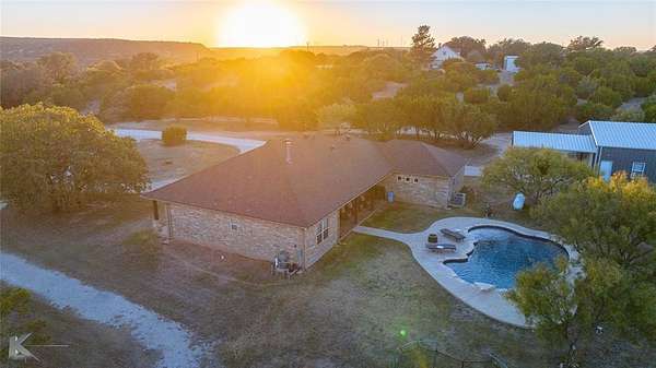 8.76 Acres of Residential Land with Home for Sale in Tuscola, Texas