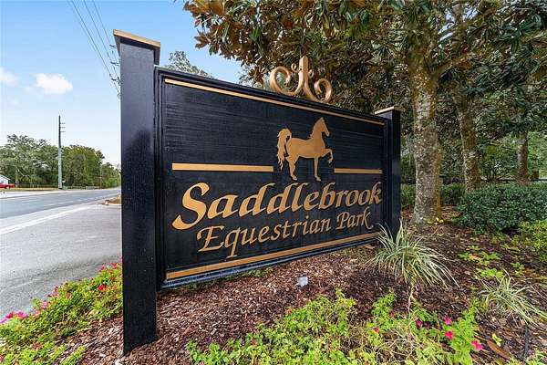 6 Acres of Land with Home for Sale in Ocala, Florida