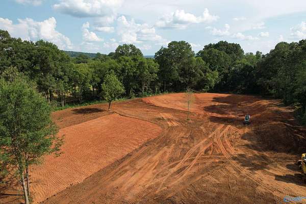 5.83 Acres of Residential Land for Sale in New Market, Alabama
