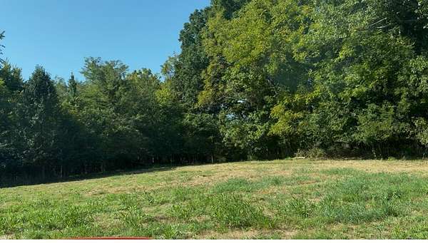109 Acres of Land for Sale in Springfield, Tennessee