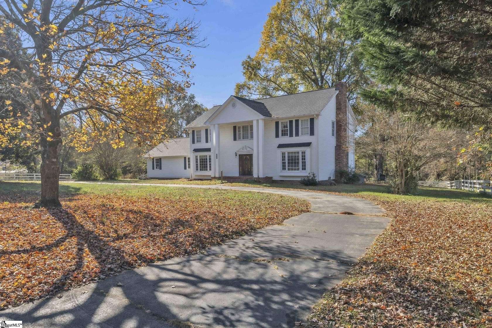 2.5 Acres of Residential Land with Home for Sale in Taylors, South Carolina