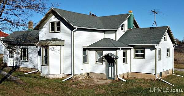 39.8 Acres of Land with Home for Sale in Menominee, Michigan