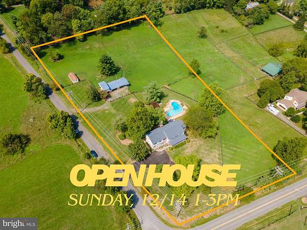 4.33 Acres of Residential Land with Home for Sale in Lovettsville, Virginia