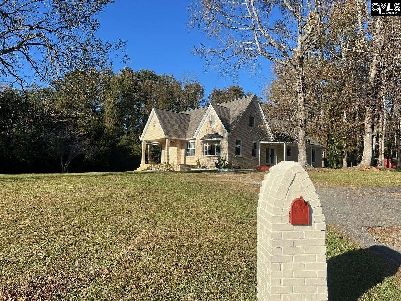 1.67 Acres of Residential Land with Home for Sale in Batesburg, South Carolina