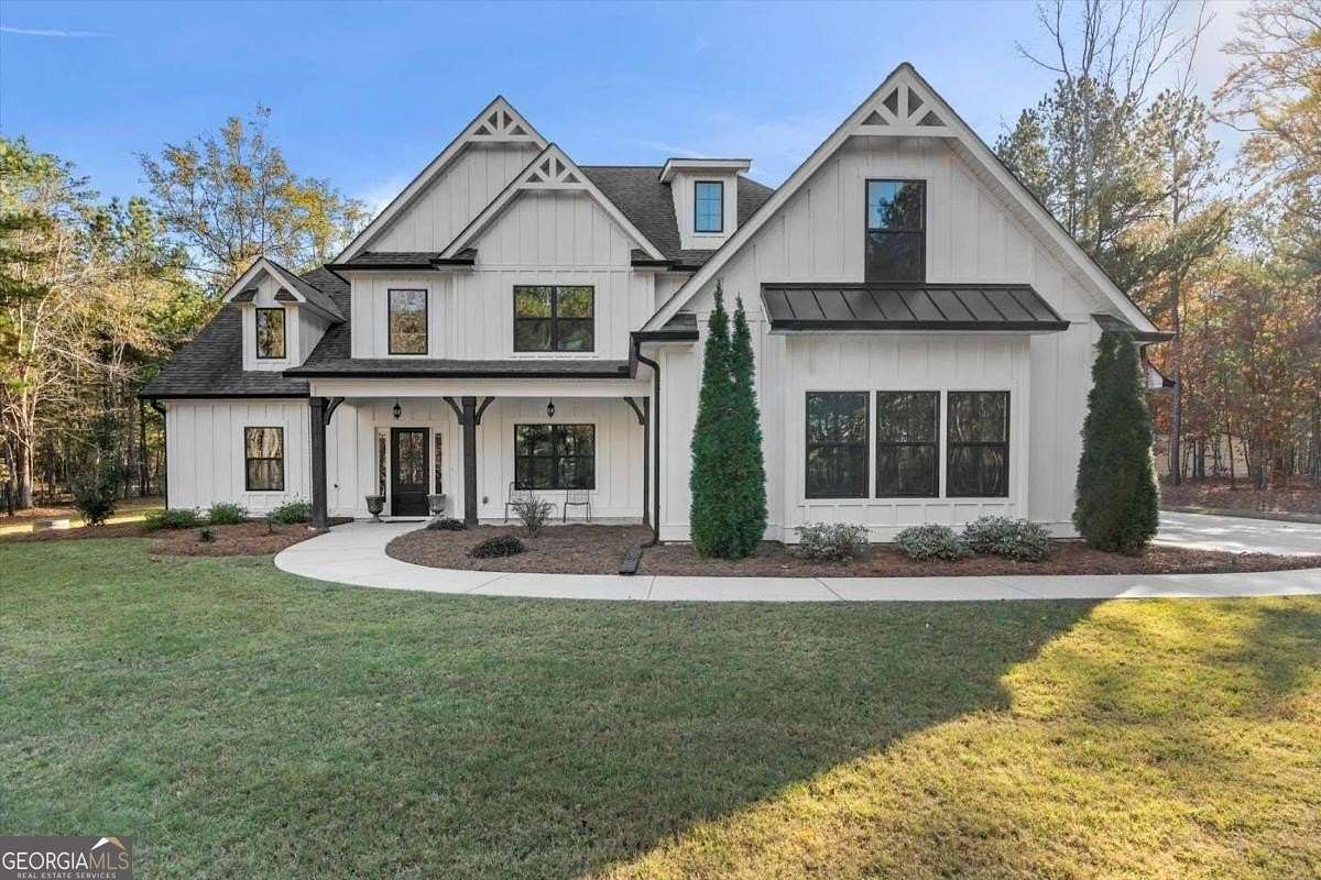 3.67 Acres of Residential Land with Home for Sale in Carrollton, Georgia