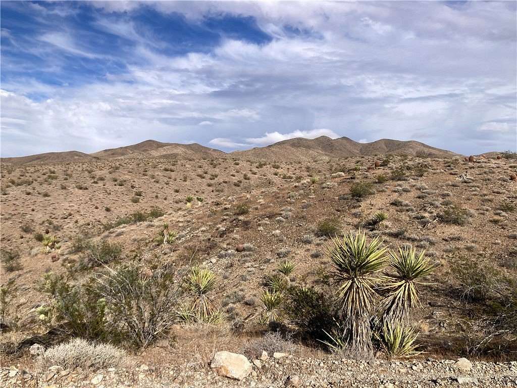 37.9 Acres of Recreational & Residential Land for Sale in White Hills, Arizona