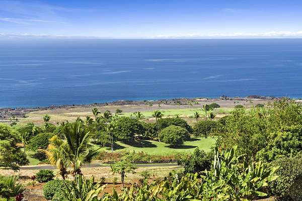 1.49 Acres of Residential Land for Sale in Kealakekua, Hawaii
