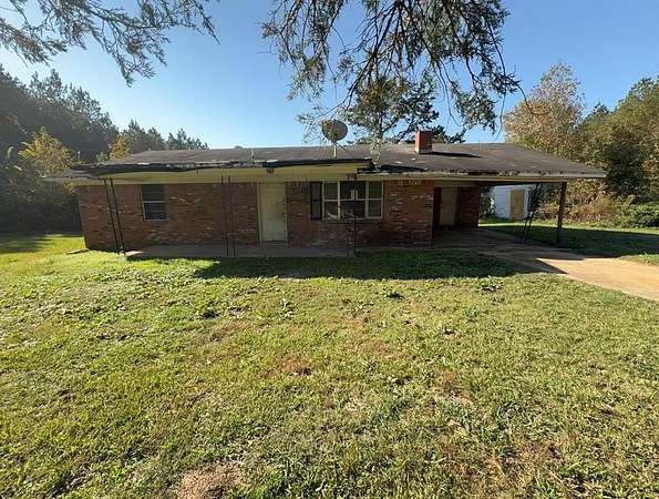 2 Acres of Residential Land with Home for Sale in Myrtle, Mississippi