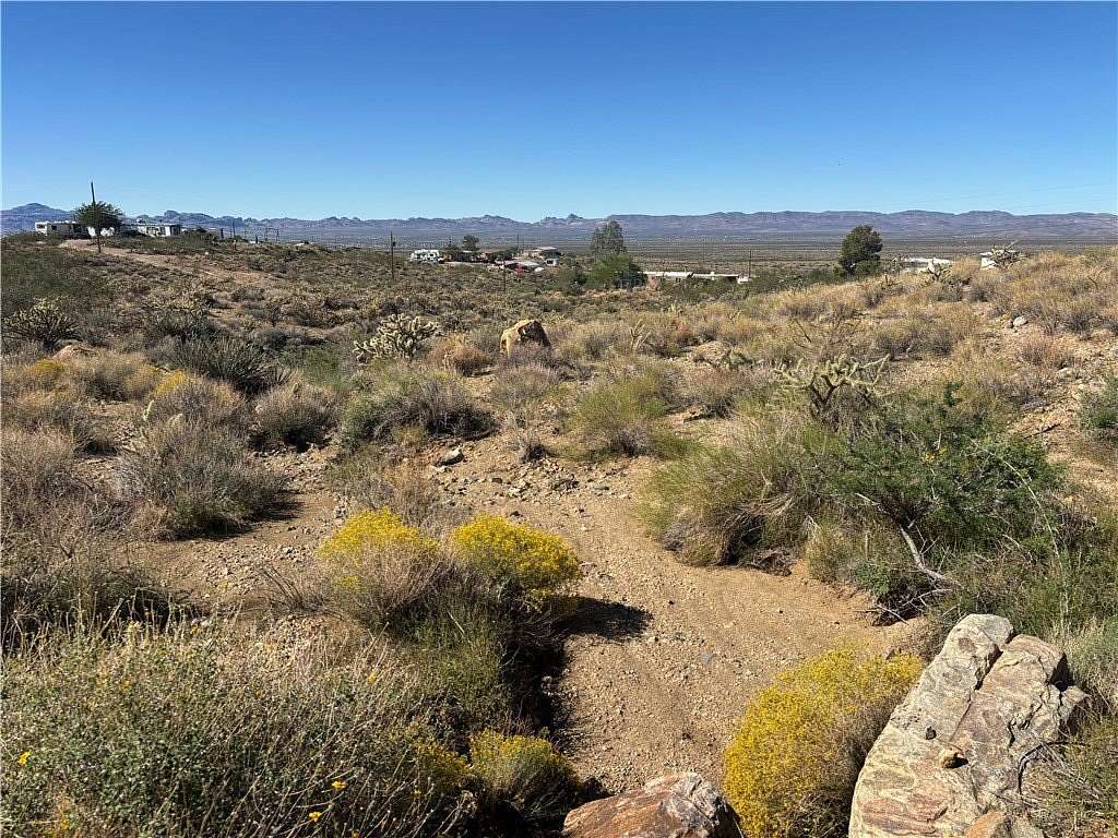 1.8 Acres of Land for Sale in Golden Valley, Arizona