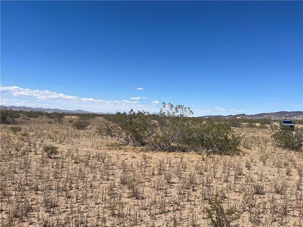 1 Acre of Residential Land for Sale in Dolan Springs, Arizona