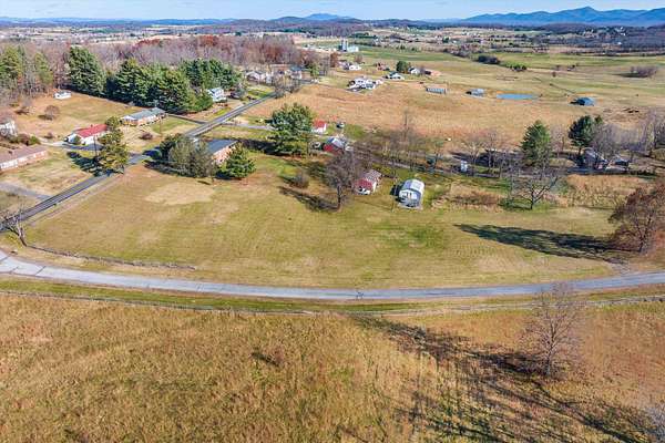 2.7 Acres of Residential Land for Sale in Waynesboro, Virginia