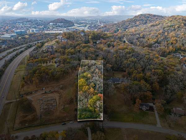 2 Acres of Residential Land for Sale in Nashville, Tennessee